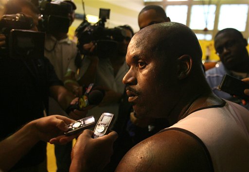 德甲11月最佳球员候选：6球2助攻的昂达夫领衔，奥利塞入选（德甲11月最佳球员候选出炉：昂达夫6球2助攻领跑，奥利塞在列）