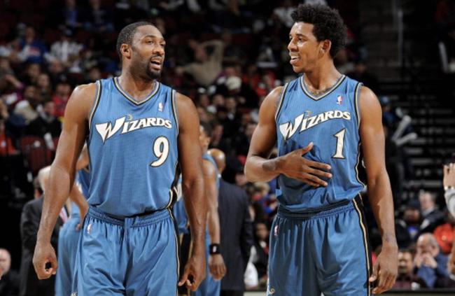 鲁媒：山东队4外援出征武汉，依木兰、陈泽仕已提前抵达（鲁媒：山东队携四外援奔赴武汉，依木兰、陈泽仕已先行抵达）