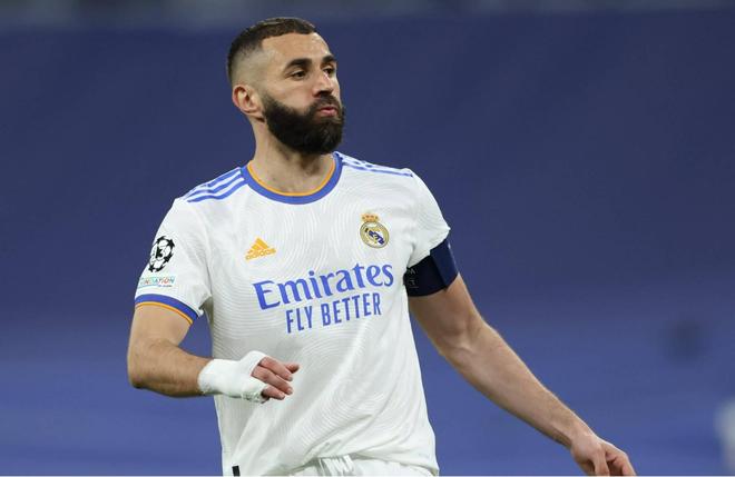 贝尔戈米盛赞法布雷加斯：他从不踢0-0的比赛，执教理念正确