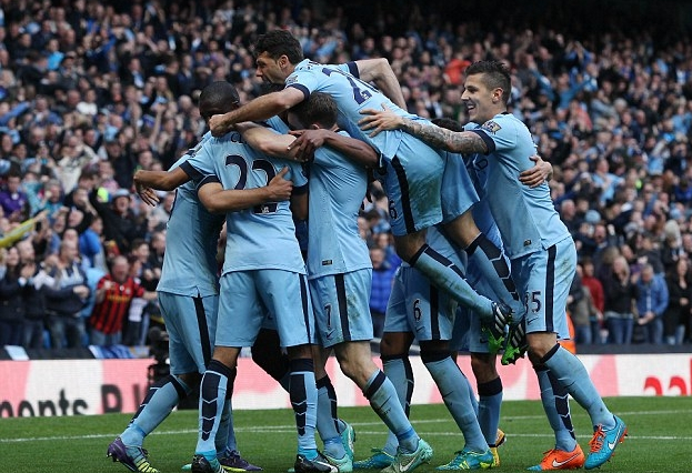 时隔579天复出，原巴萨梯队球员埃德加-耶重新回到球场（离场579天后，前巴萨梯队球员埃德加-耶完成复出重返赛场）